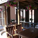 Konukevi Zamecky Kopecek 3*