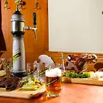 Zamecky Kopecek 3* Rájec-Jestřebí